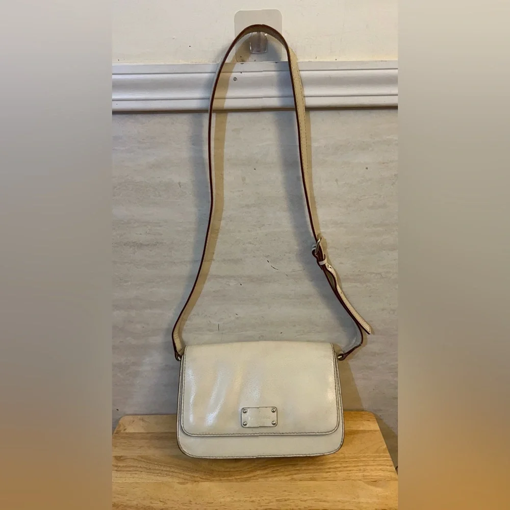 Kate Spade Wellesley Small Fynn Boarskin Embossed Leather Crossbody
